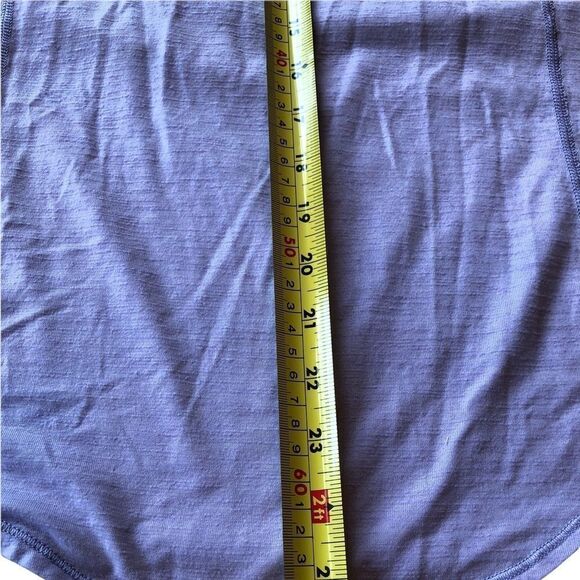 𝅺lululemon Tank Top with Soft Built In  Bra - Picture 8 of 10